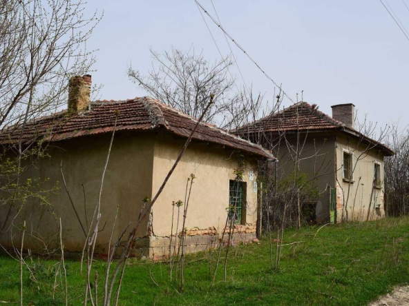 Къща в с. Остров, Област Враца - 40 кв.м за 313 €/кв.м - Снимка #1