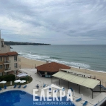 Двустаен апартамент в Варна, Център - 69 кв.м за 1435 €/кв.м - Снимка #1