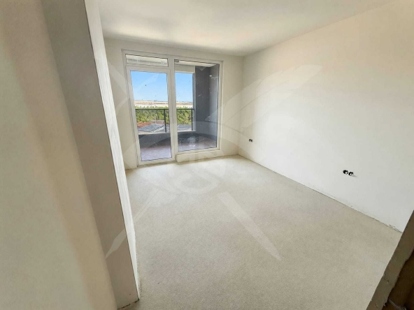 Двустаен апартамент в Бургас, Изгрев - 62 кв.м за 1920 €/кв.м - Снимка #1