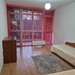 Дава се под наем Тристаен апартамент в Пловдив, Гагарин - 76 кв.м за 175 € - Снимка #1
