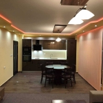 Дава се под наем Тристаен апартамент в Пловдив, Тракия - 120 кв.м за 300 € - Снимка #1
