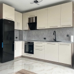 Дава се под наем Двустаен апартамент в София, Враждебна - 60 кв.м за 450 € - Снимка #1