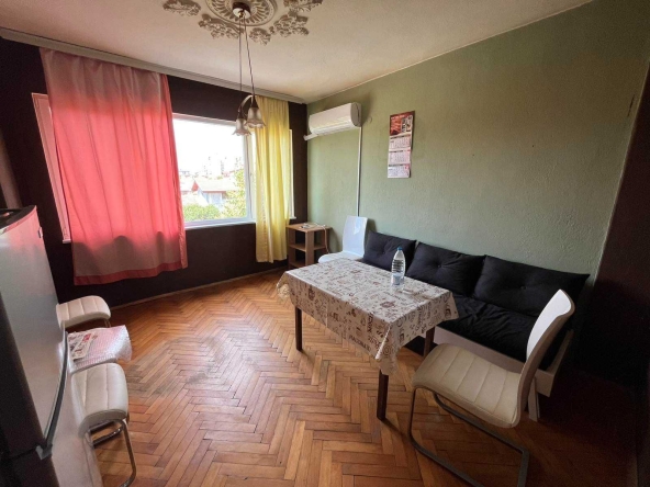 Дава се под наем Двустаен апартамент в Казанлък - 65 кв.м за 250 € - Снимка #1