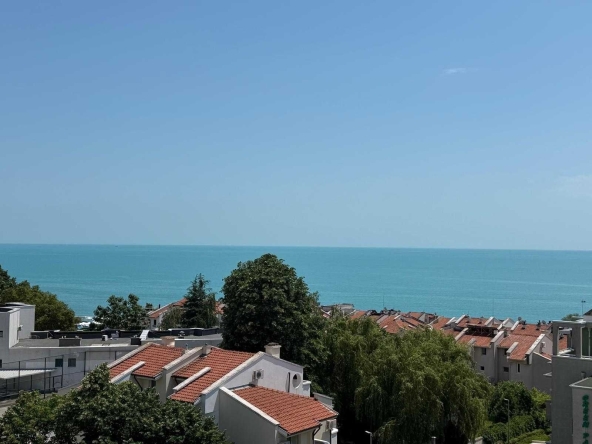 Тристаен апартамент в Свети Влас - 145 кв.м за 1242 €/кв.м - Снимка #1