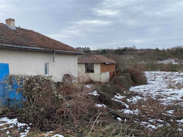 Къща в Червен бряг - 90 кв.м за 578 €/кв.м - Снимка #1