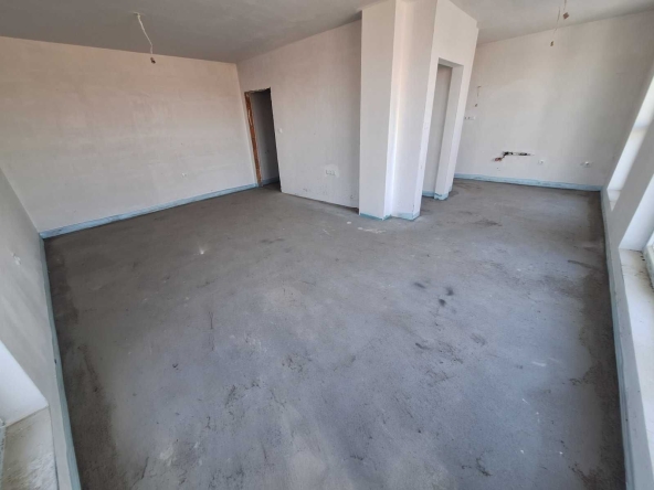 Тристаен апартамент в Пловдив, Беломорски - 132 кв.м за 1068 €/кв.м - Снимка #1