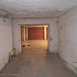 Дава се под наем Гараж / Паркомясто в София, Борово - 18 кв.м за 130 € - Снимка #1