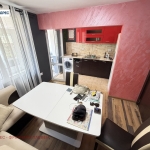 Тристаен апартамент в Плевен, 9-ти квартал - 100 кв.м за 1770 €/кв.м - Снимка #1
