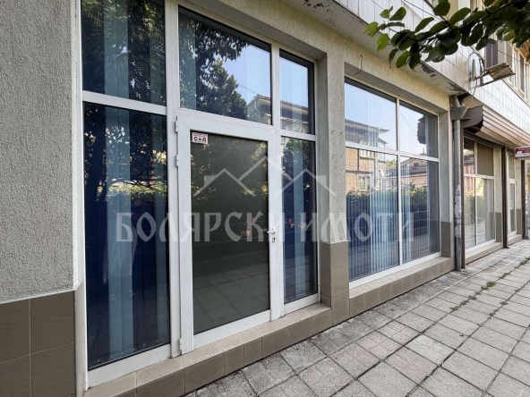 Дава се под наем Офис в Велико Търново, Център - 34 кв.м за 200 € - Снимка #1
