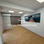 Дава се под наем Магазин в Бургас, Лазур - 77 кв.м за 600 € - Снимка #1