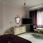 Дава се под наем Тристаен апартамент в София, Център - 130 кв.м за 1200 € - Снимка #1