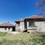 Къща в с. Остров, Област Враца - 113 кв.м за 133 €/кв.м - Снимка #1