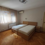 Дава се под наем Двустаен апартамент в София, Оборище - 75 кв.м за 750 € - Снимка #1