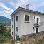 Къща в с. Давидково, Област Смолян - 260 кв.м за 220 €/кв.м - Снимка #1