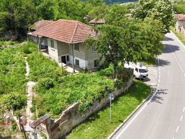 Къща в с. Острица, Област Русе - 132 кв.м за 122 €/кв.м - Снимка #1