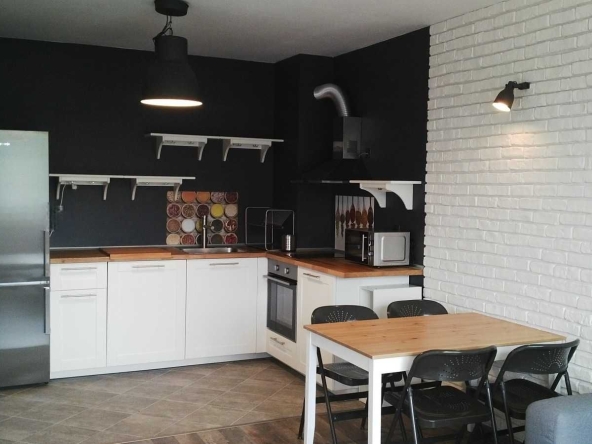 Дава се под наем Двустаен апартамент в София, Център - 55 кв.м за 500 € - Снимка #1