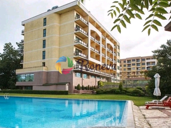 Едностаен апартамент в к.к. Св.Св. Константин и Елена - 44 кв.м за 2387 €/кв.м - Снимка #1