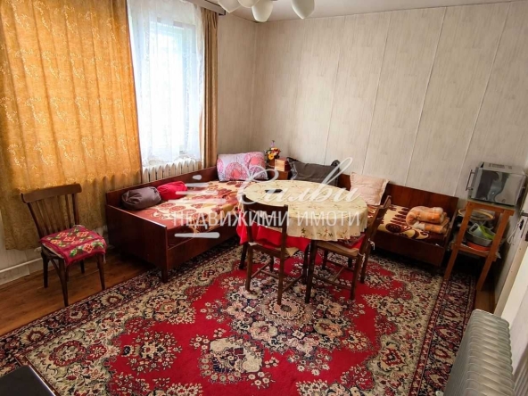 Къща в Шумен, Военно училище - 192 кв.м за 1875 €/кв.м - Снимка #1