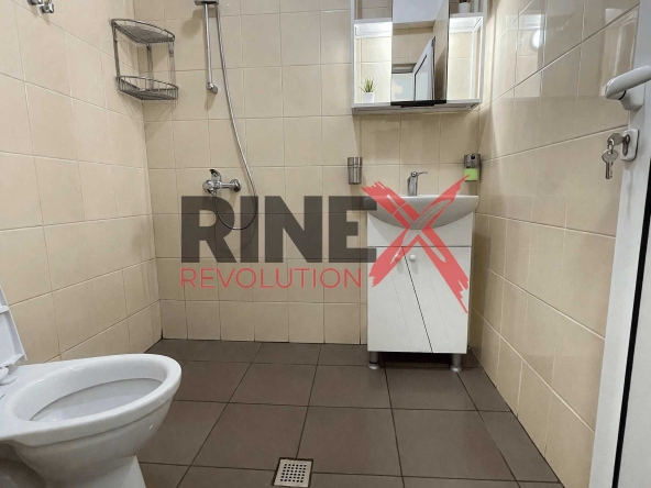 Дава се под наем Двустаен апартамент в Пловдив, Център - 75 кв.м за 600 € - Снимка #1