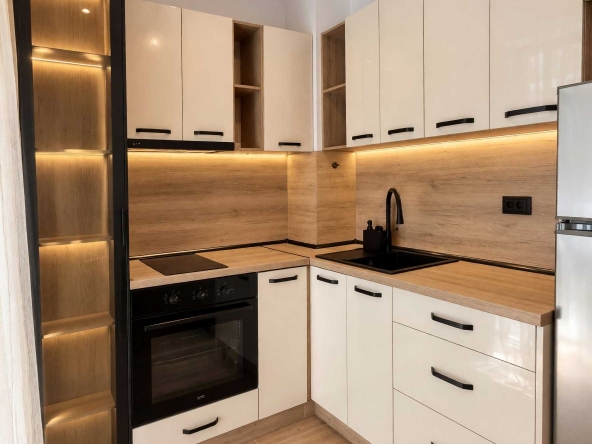 Дава се под наем Двустаен апартамент в София, Света Троица - 69 кв.м за 500 € - Снимка #1