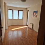 Дава се под наем Тристаен апартамент в София, Център - 65 кв.м за 650 € - Снимка #1