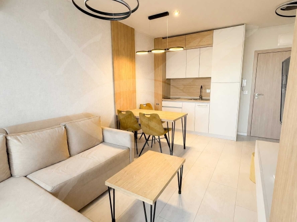 Двустаен апартамент в к.к. Слънчев бряг - 55 кв.м за 2000 €/кв.м - Снимка #1