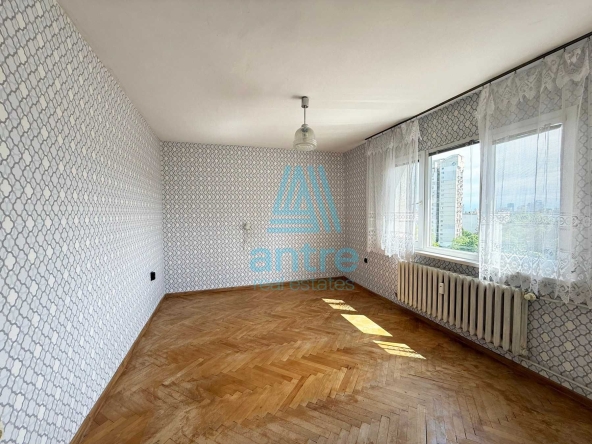 Тристаен апартамент в София, Дианабад - 79 кв.м за 2721 €/кв.м - Снимка #1
