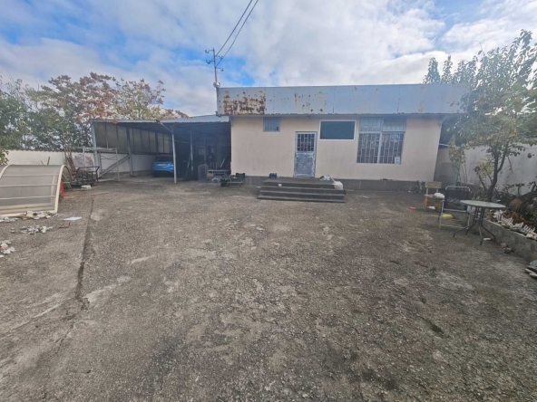 Промишлена сграда в Хасково, Промишлена зона - Юг - 376 кв.м за 532 €/кв.м - Снимка #1