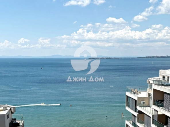 Двустаен апартамент в Свети Влас - 48 кв.м за 2813 €/кв.м - Снимка #1