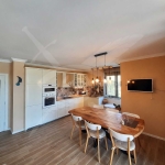 Тристаен апартамент в Черноморец - 94 кв.м за 2022 €/кв.м - Снимка #1