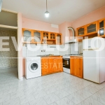 Дава се под наем Тристаен апартамент в София, Сухата река - 90 кв.м за 620 € - Снимка #1
