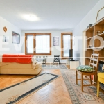 Дава се под наем Двустаен апартамент в София, Лозенец - 81 кв.м за 690 € - Снимка #1
