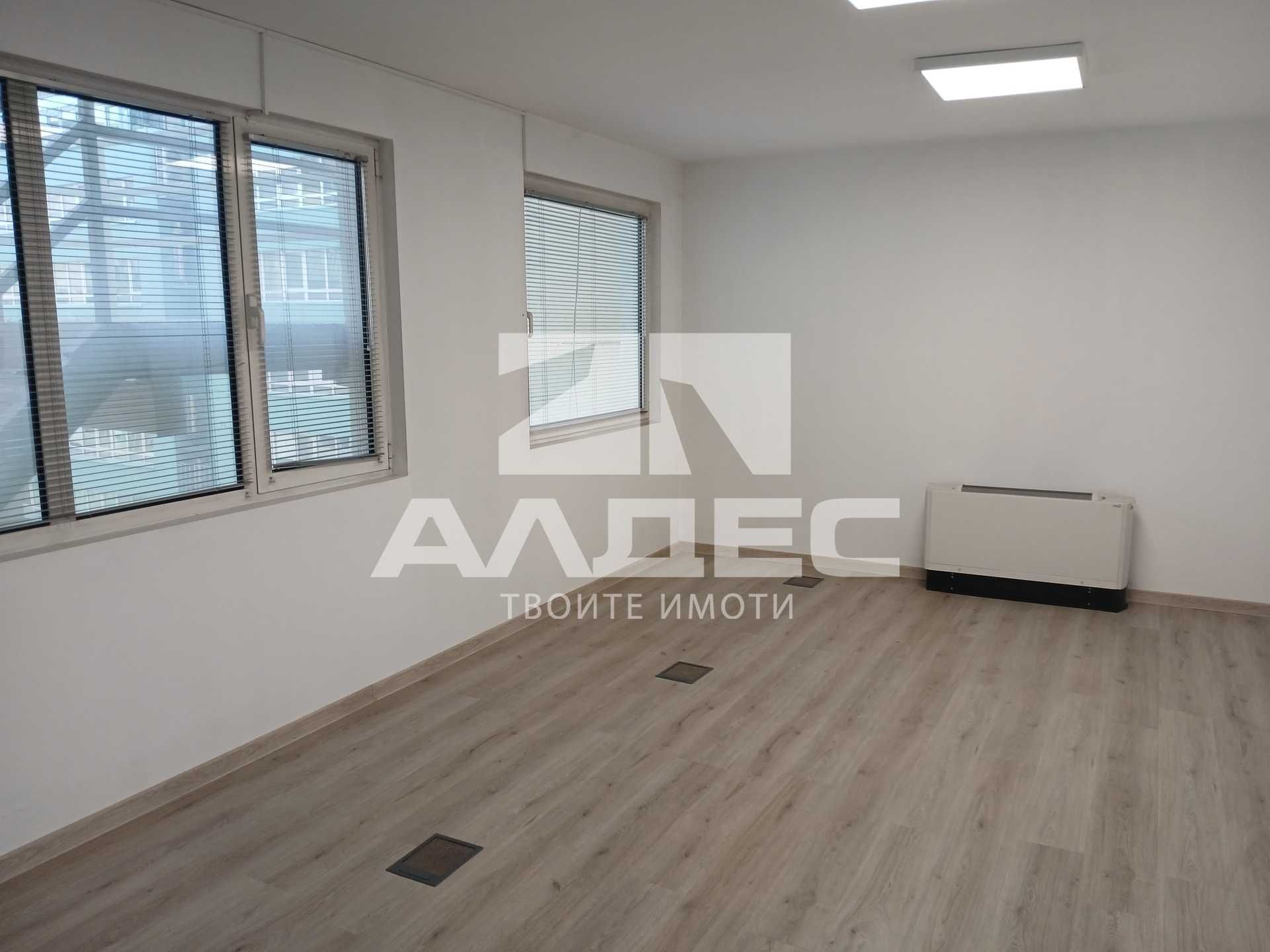 Дава се под наем Офис в София, Хиподрума - 55 кв.м за 515 € - Снимка #1