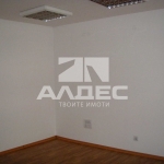 Офис в София, Център - 29 кв.м за 1363 €/кв.м - Снимка #1