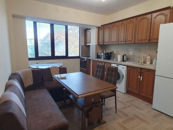 Дава се под наем Тристаен апартамент в София, Дружба 1 - 85 кв.м за 650 € - Снимка #1