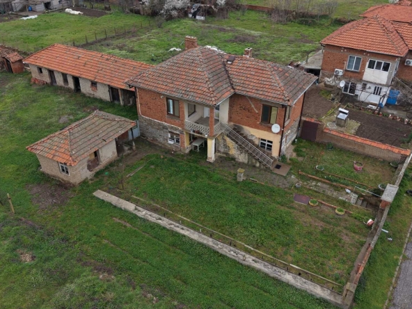 Къща в с. Бисер, Област Хасково - 156 кв.м за 352 €/кв.м - Снимка #1
