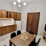 Дава се под наем Тристаен апартамент в Пловдив, Център - 130 кв.м за 670 € - Снимка #1