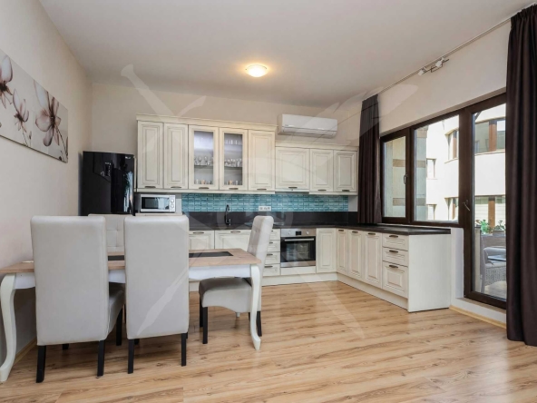 Къща в Бургас, Сарафово - 152 кв.м за 1875 €/кв.м - Снимка #1