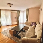 Дава се под наем Тристаен апартамент в Пловдив, Център - 92 кв.м за 650 € - Снимка #1