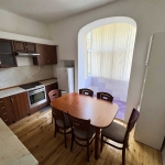 Дава се под наем Двустаен апартамент в Пловдив, Център - 74 кв.м за 175 € - Снимка #1