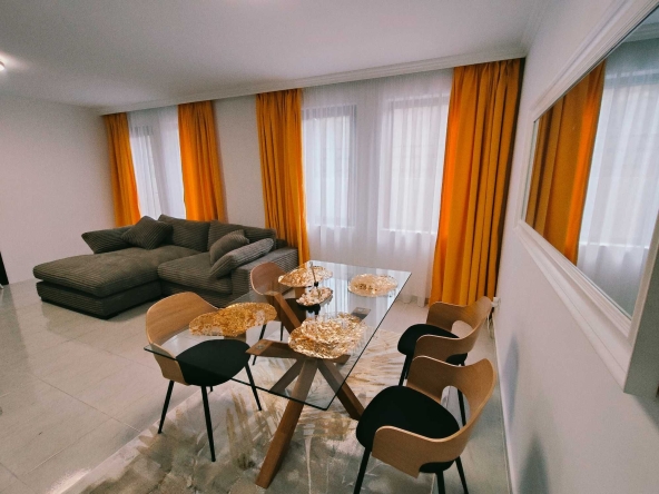 Двустаен апартамент в к.к. Слънчев бряг - 80 кв.м за 1250 €/кв.м - Снимка #1