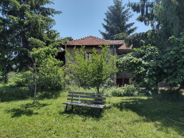 Къща в с. Тополово, Област Пловдив - 79 кв.м за 861 €/кв.м - Снимка #1