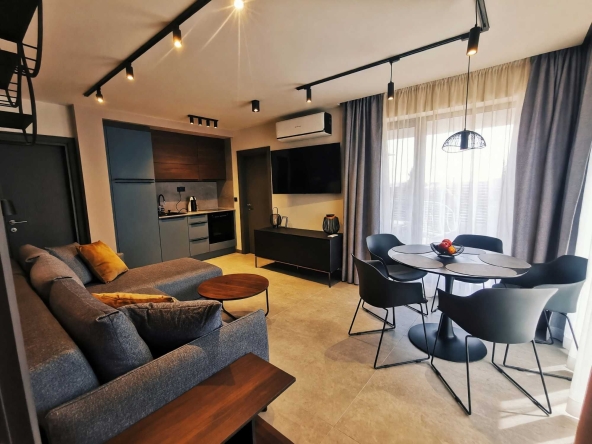 Къща в Бургас, Крайморие - 160 кв.м за 13 €/кв.м - Снимка #1
