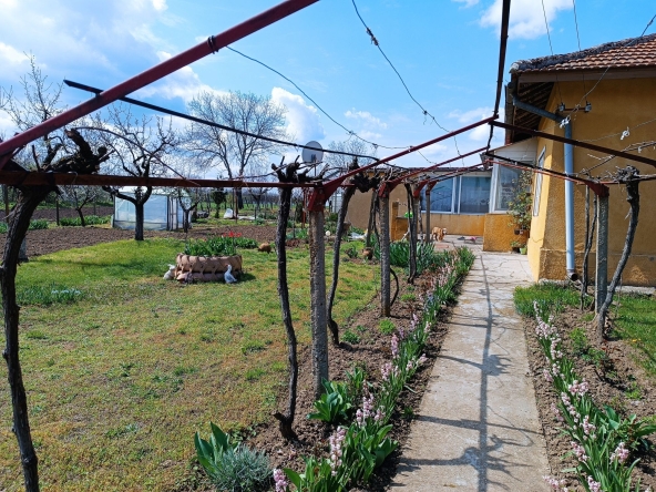 Къща в с. Ситово, Област Силистра - 70 кв.м за 372 €/кв.м - Снимка #1
