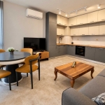Дава се под наем Тристаен апартамент в Пловдив, Каменица 1 - 100 кв.м за 900 € - Снимка #1