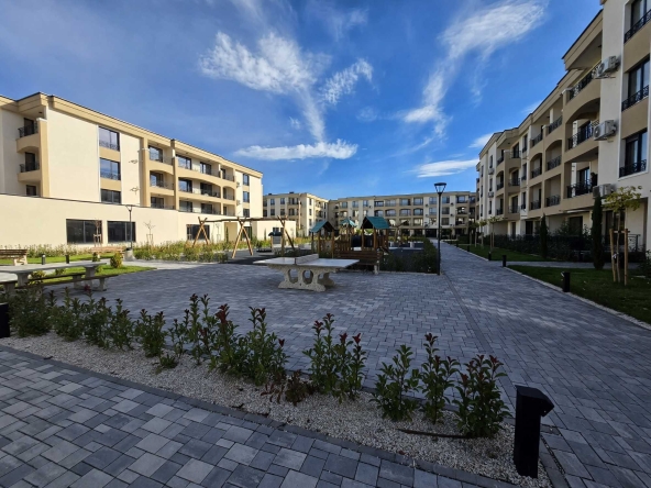Дава се под наем Двустаен апартамент в Пловдив, Тракия - 73 кв.м за 520 € - Снимка #1