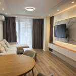 Дава се под наем Двустаен апартамент в Пловдив, Тракия - 70 кв.м за 180 € - Снимка #1
