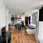 Дава се под наем Двустаен апартамент в Бургас, Център - 56 кв.м за 400 € - Снимка #1