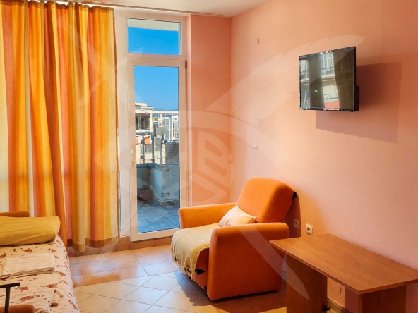 Тристаен апартамент в Свети Влас - 100 кв.м за 1460 €/кв.м - Снимка #1