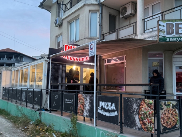 Дава се под наем Заведение в Варна, Бриз - 91 кв.м за 1800 € - Снимка #1